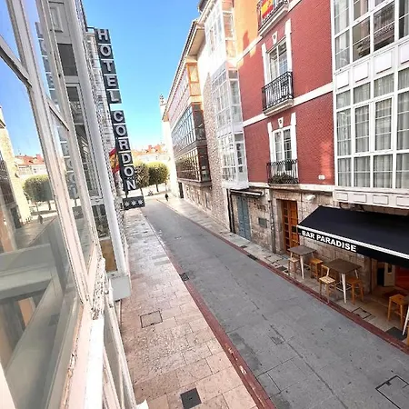 Atuaire Home El Mirador De La Calle La Puebla Parking Incluido Burgos Exterior photo