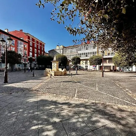 Atuaire Home El Mirador De La Calle La Puebla Parking Incluido Burgos Exterior photo